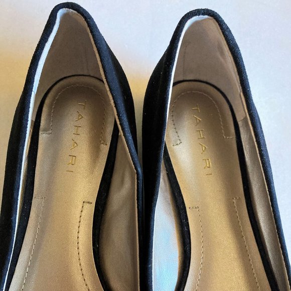 New! Tahari Eda black suede pointed toe flats / shoes with gold trim, block heel - Picture 6 of 13